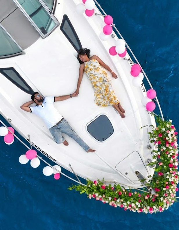 Book Luxury Private Yachts for Couples in Goa